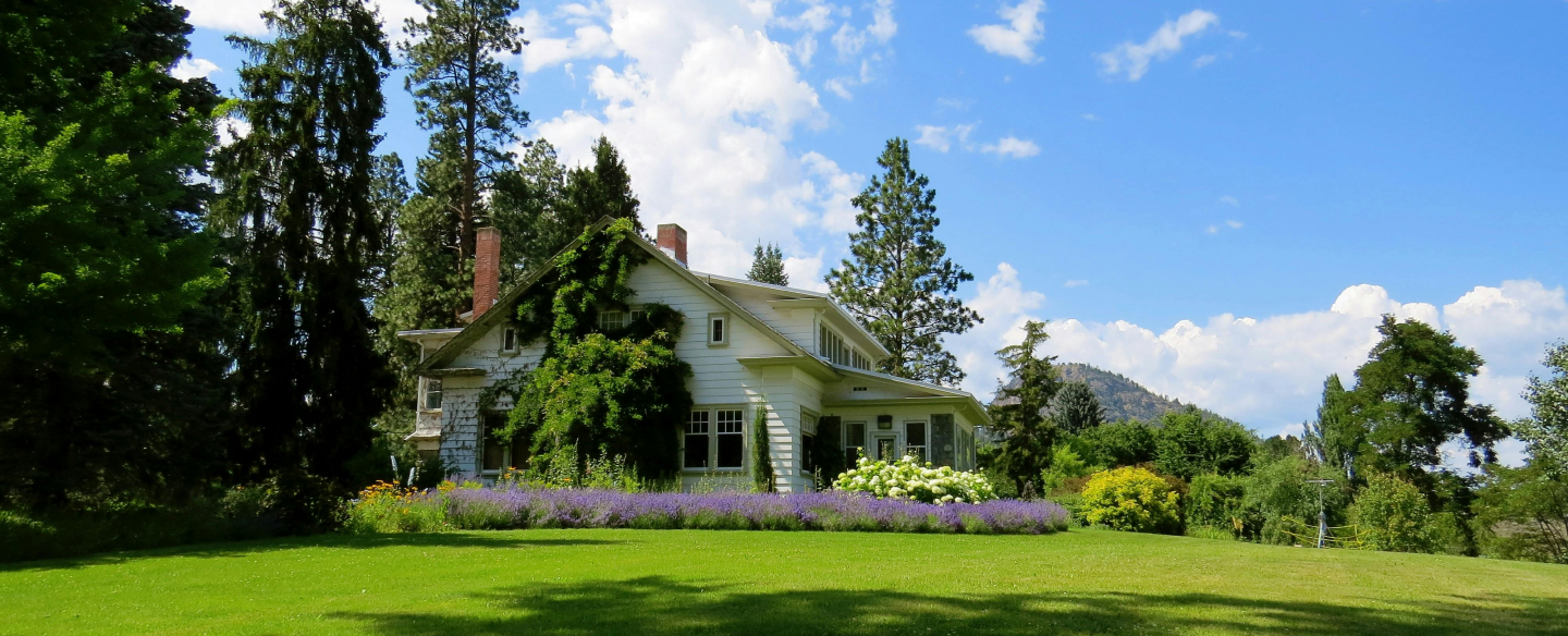 etienne-beauregard-riverin-B0aCvAVSX8E-unsplash