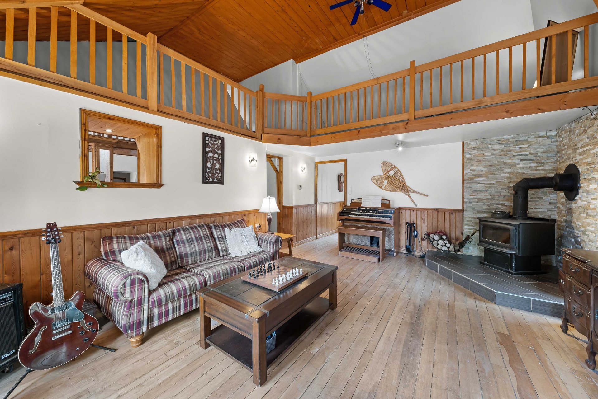 {"FR":"Salle à manger","EN":"Dining room"}