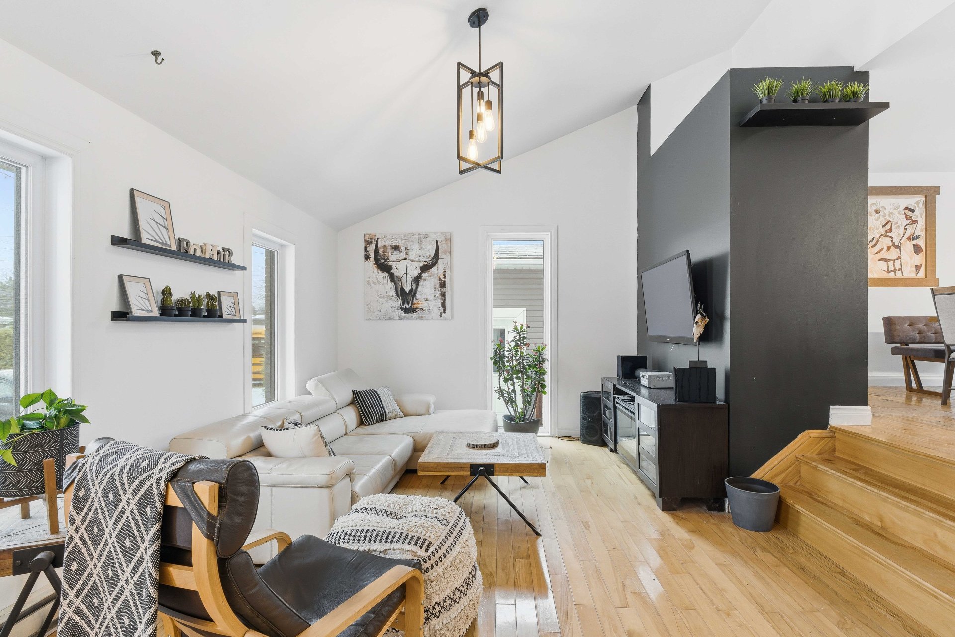 {"FR":"Salon","EN":"Living room"}