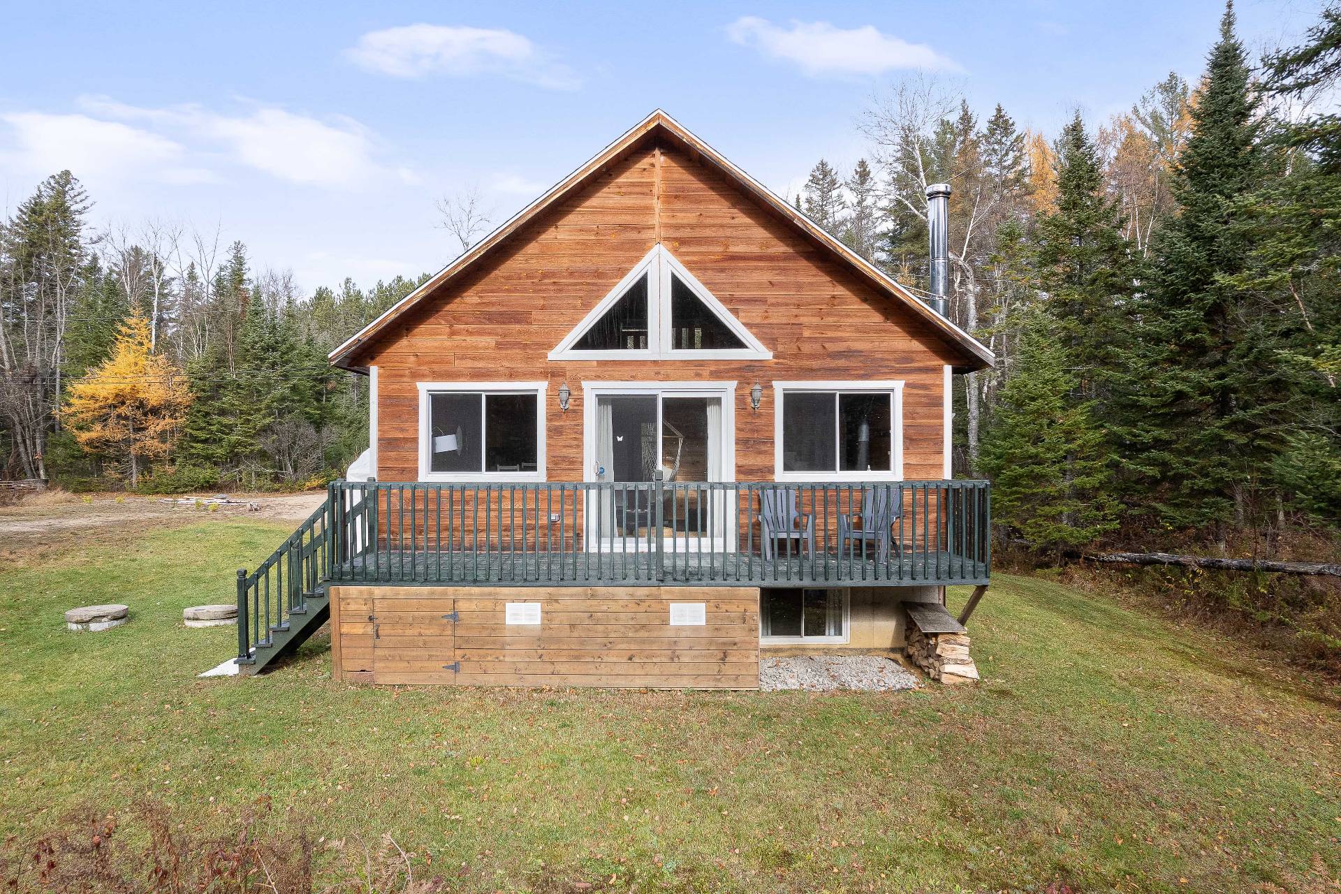 {"FR":"Fa&ccedil;ade","EN":"Frontage"}