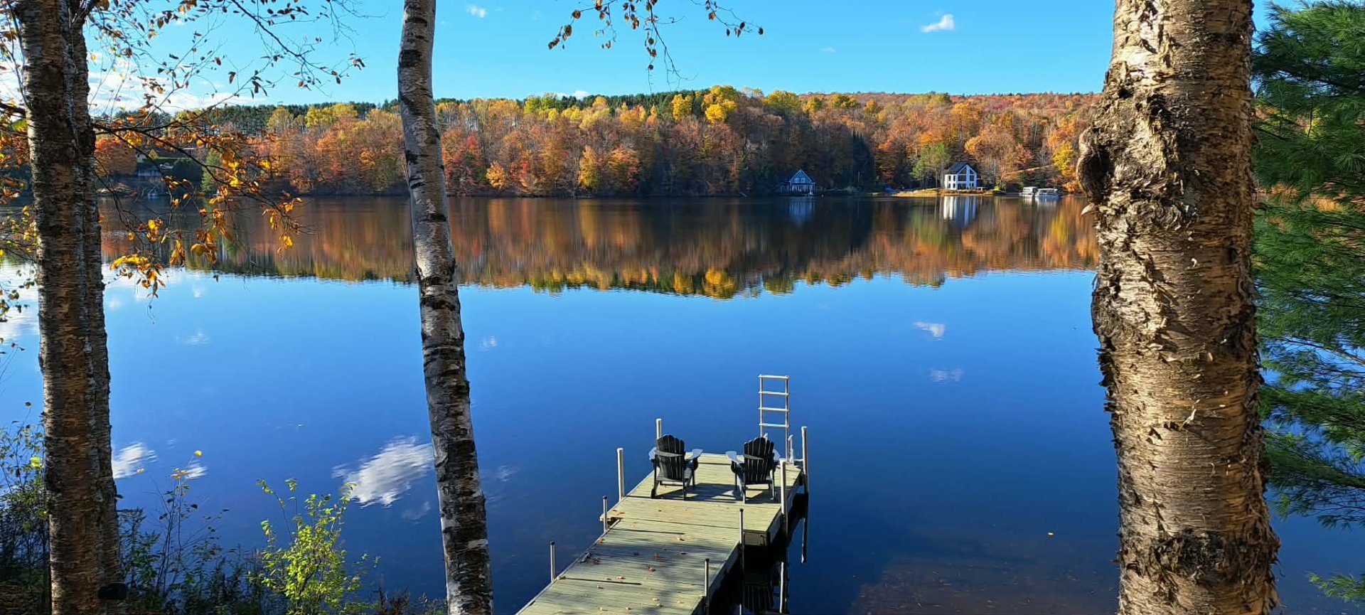 {"FR":"Vue sur l'eau","EN":"Water view"}