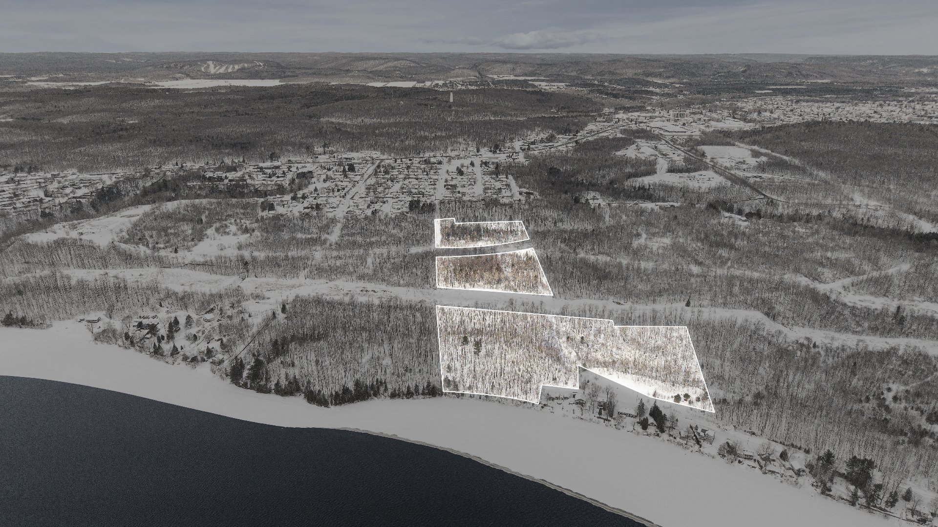 {"FR":"Terre/Terrain","EN":"Land/Lot"}