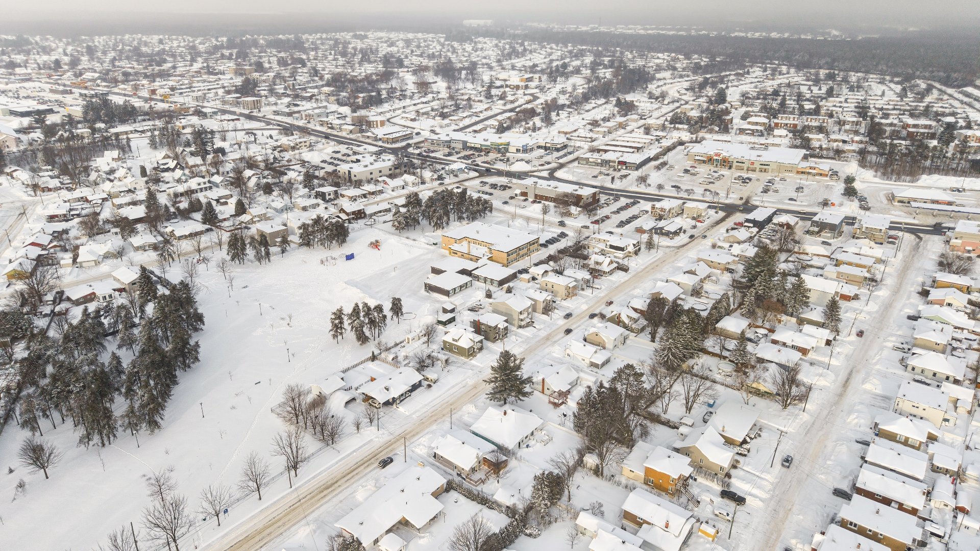 {"FR":"Photo a&eacute;rienne","EN":"Aerial photo"}