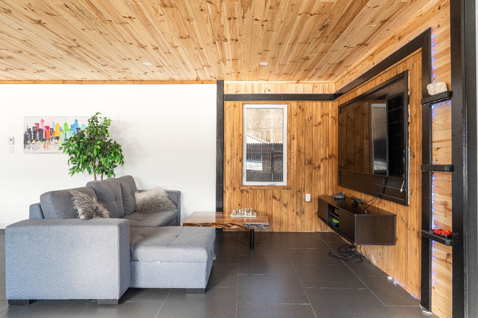 {"FR":"Salon","EN":"Living room"}